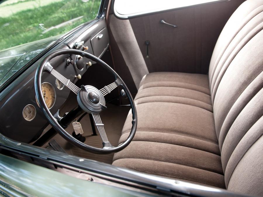  Ford V8 Deluxe 3-Window Coupe 1936 года  (фото 3 из 10)